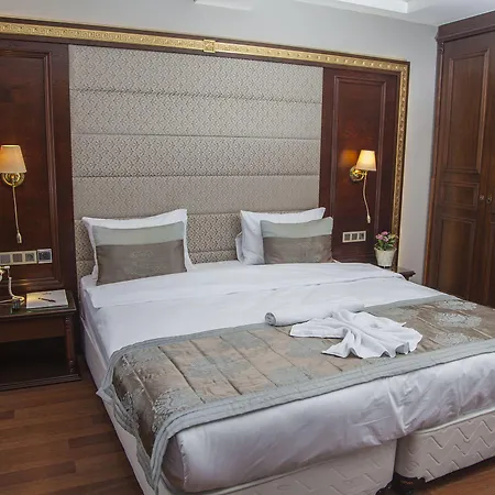 Dundar & Hotel