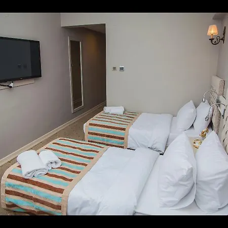 Dundar & Hotel
